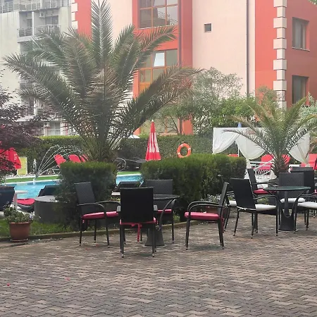 Bahami Apartment Slantschew brjag